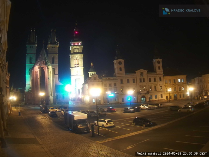 Webkamera Hradec Králové - Velké náměstí